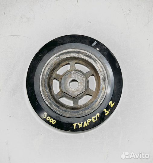 Шкив коленвала VW Tuareg 3.2