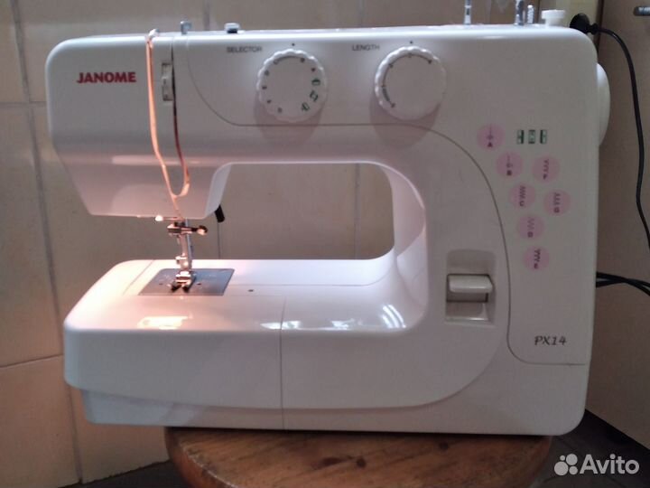 Швейная машина Janome бу