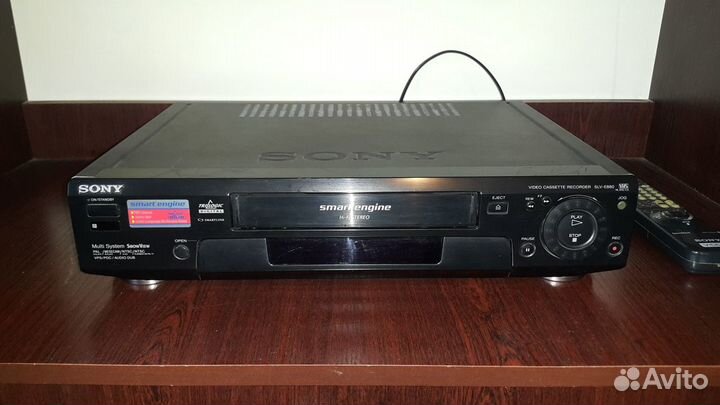 Видеомагнитофон HI-FI Stereo Sony SLV-E880