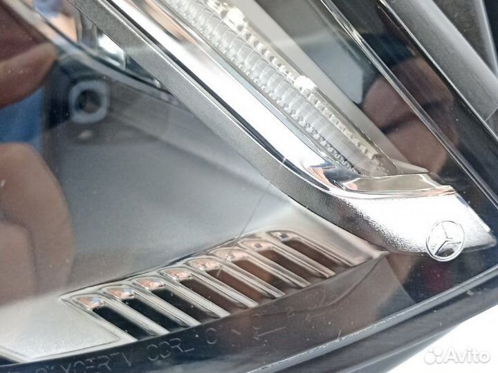 Фара правая Mercedes-Benz Gle-Class W166 2.2D 2018