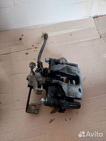 Тормозные супорты тойота королла 2014