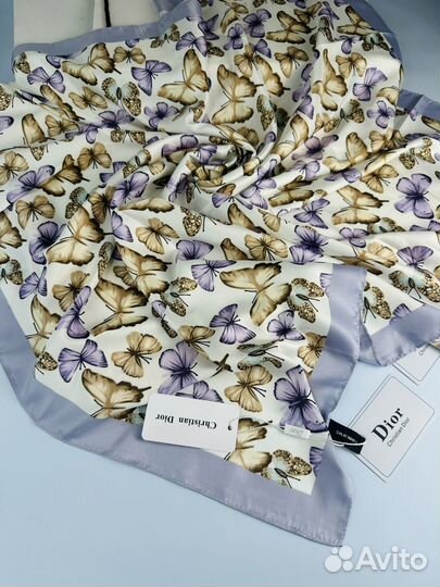Шелковый платок Dior бабочки