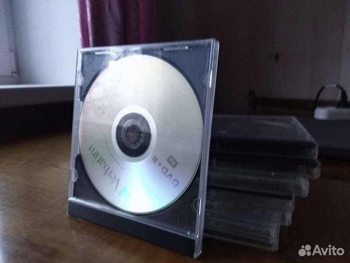 Футляры для компакт дисков. Два вида. 15р. и 10р