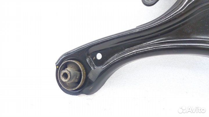 Рычаг подвески передний правый Kia K5 DL3 G4NA