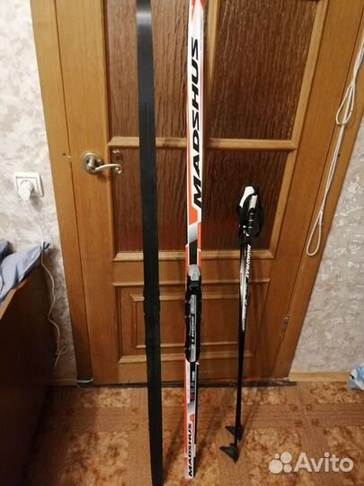 Лыжи с ботинками 37р. и лыжные палки