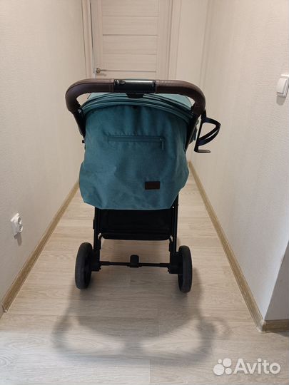 Коляска складная Carrello Bravo