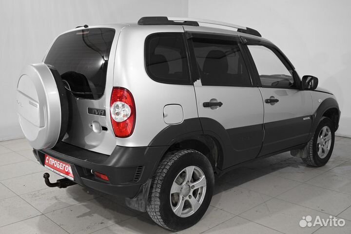 Chevrolet Niva, 2011