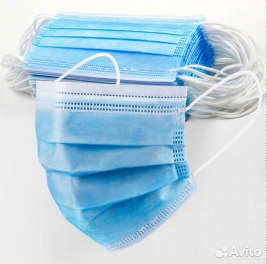 Маска трёхслойная