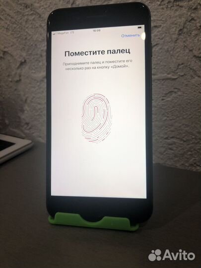 iPhone 8 Plus, 64 ГБ