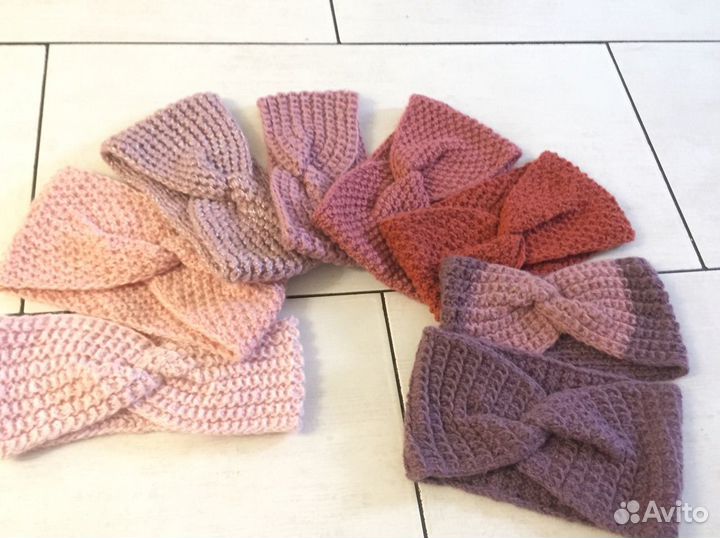 Повязка на голову вязаная