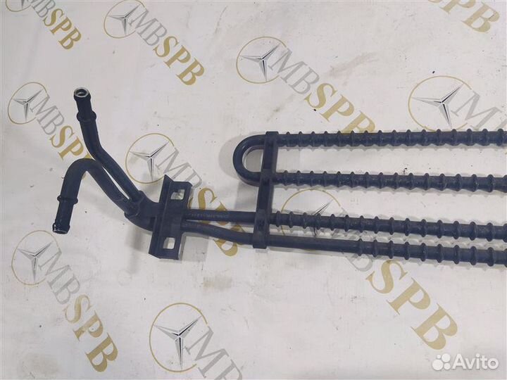 Радиатор гур Mercedes C-Class W204