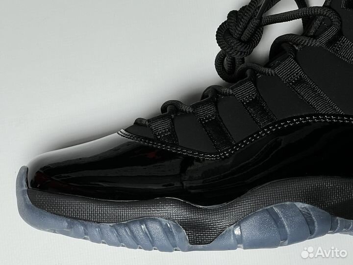 Кроссовки Nike Air Jordan 11 42,43 EUR