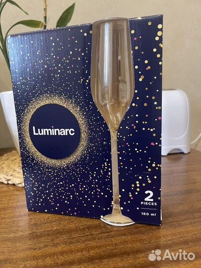 Бокалы для шампанского