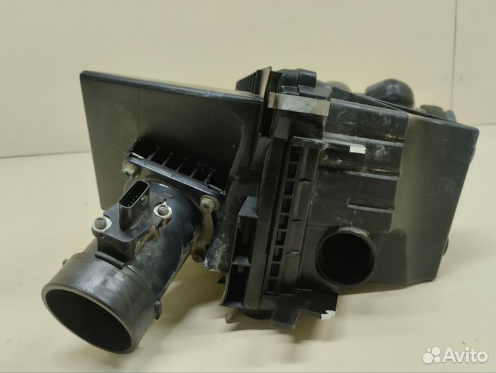 Корпус воздушного фильтра Nissan Almera Classic B1