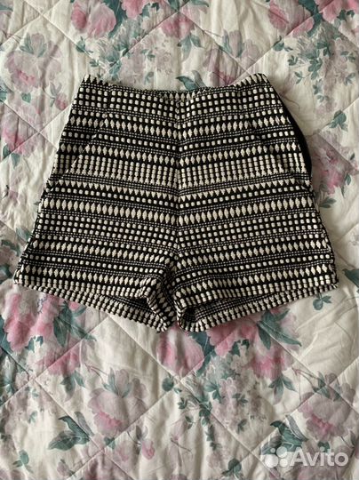 Шорты женские