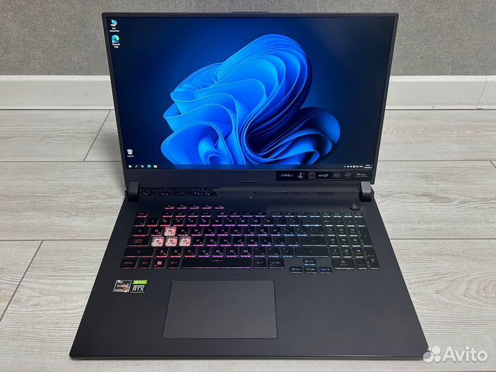 Asus Rog Strix G713RC
