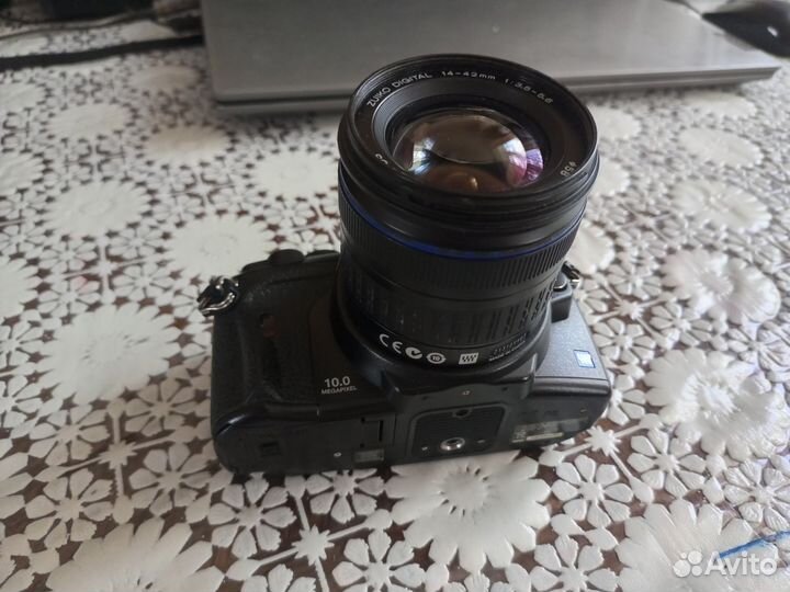 Зеркальный фотоаппарат Olympus e-450