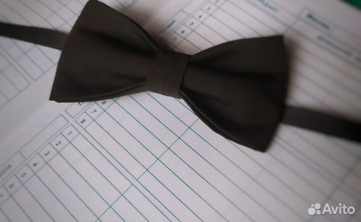 Галстук черный, бордовый