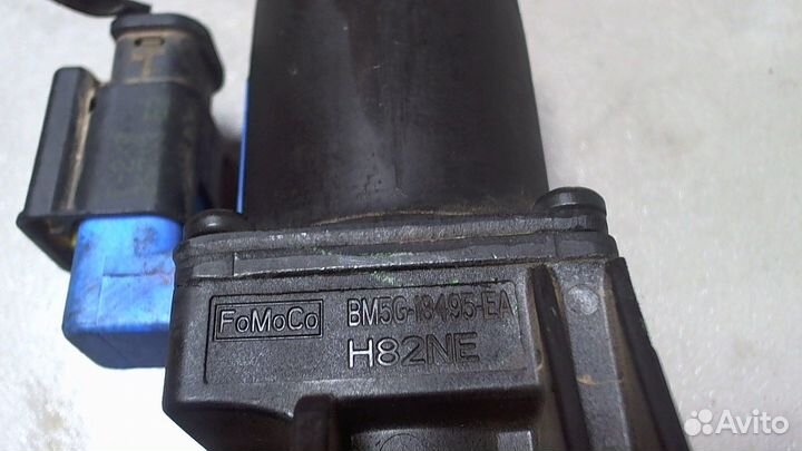 Насос водяной Ford Kuga, 2013