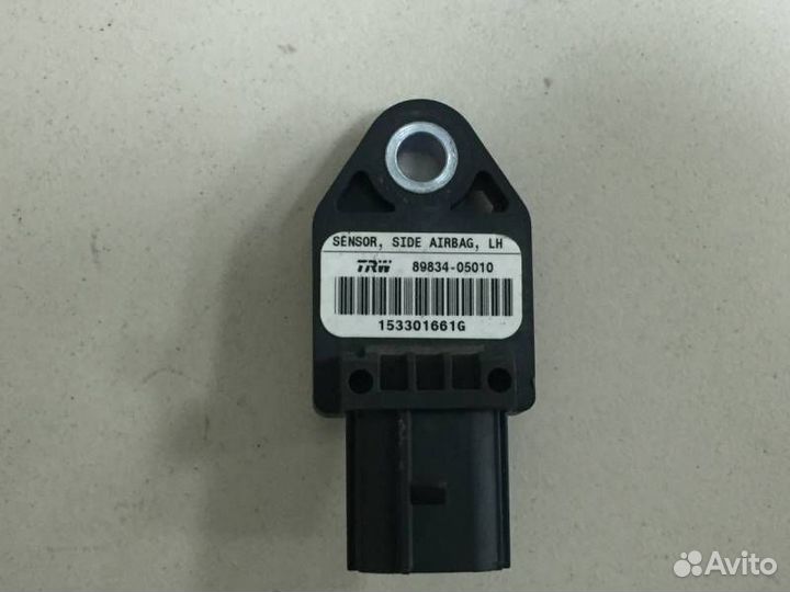 Датчик AIR BAG Toyota Avensis T250 2003-2009