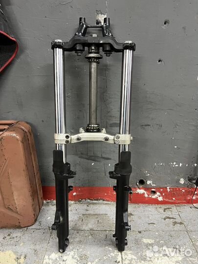 Вилка yamaha T max