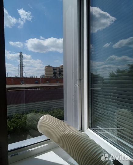 Вставка в окно для мобильного кондиционера