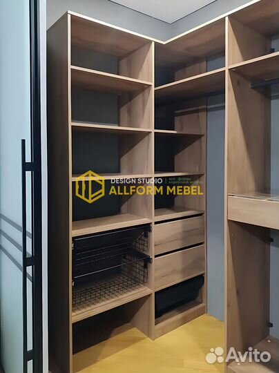 Гардеробная система на заказ от производителя