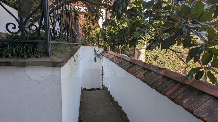 Дом 102 м² на участке 5 сот.