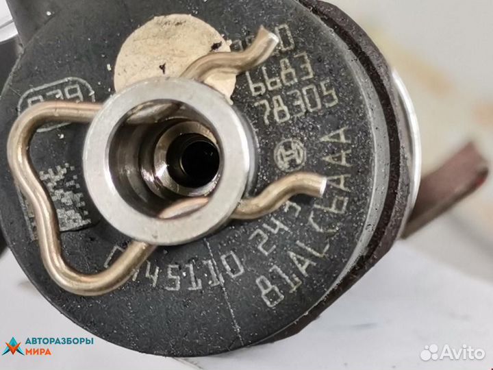 Форсунка Saab 9-5 2-й рест. 2007 93184794