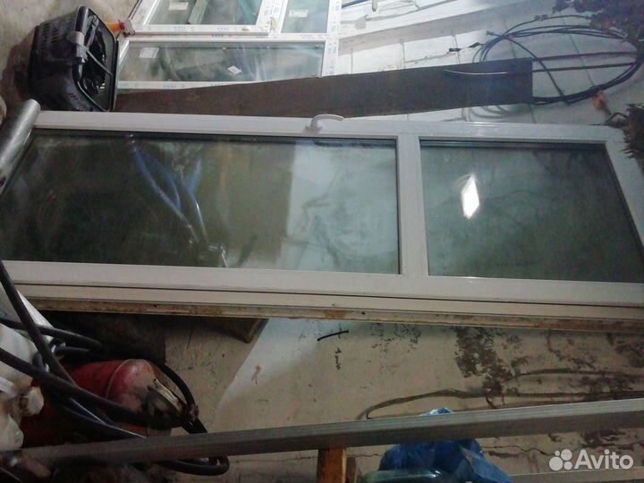 Дверь четерехкамерная