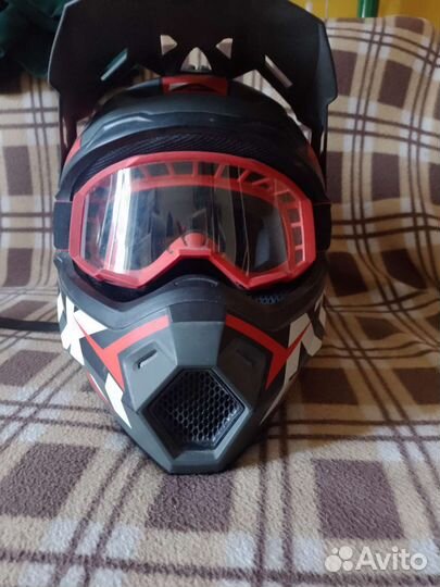 Кроссовый шлем ataki