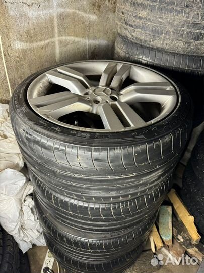 Triangle TH201 Sportex 245/40 R20 и 275/35 R20