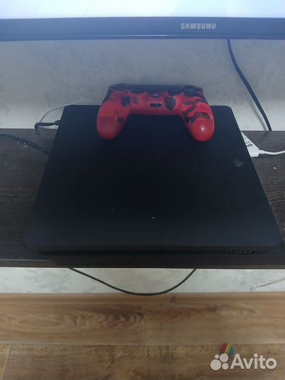Игровая консоль ps4