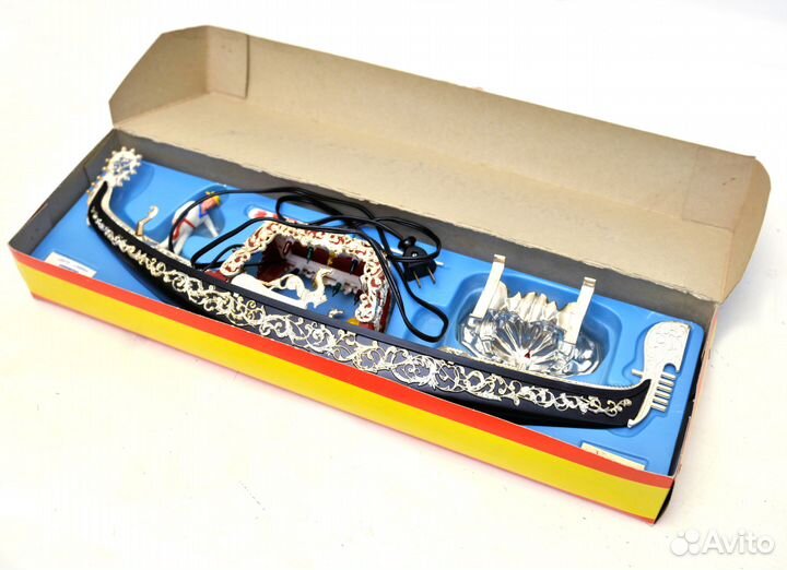 Музыкальная Шкатулка с Балериной Лодочка с Огонька