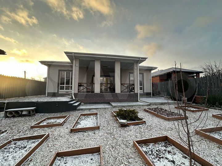 Дом 143 м² на участке 6 сот.