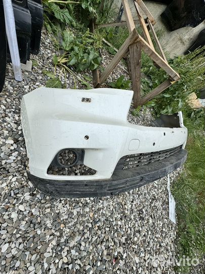 Toyota highlander бампер