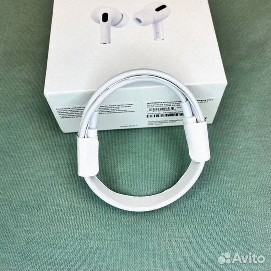 AirPods Pro 2: Ваш звуковой шедевр