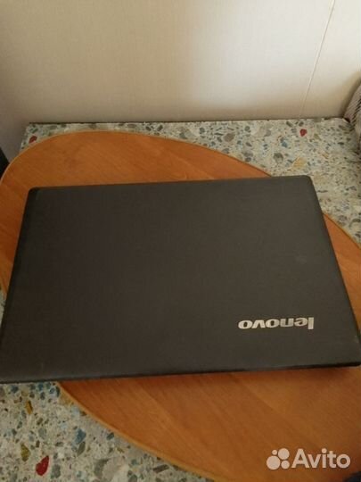 Lenovo g560