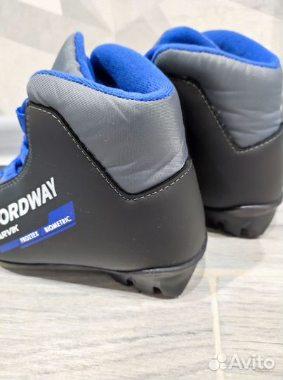 Лыжные ботинки nordway, размер 32