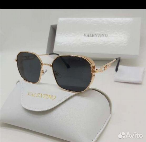 Солнцезащитные очки