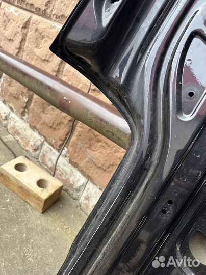 Крышка дверь багажника хлопушка wv t5