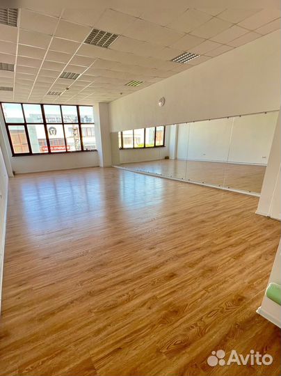 Аренда двух танцевальных залов