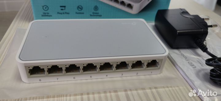 Коммутатор tp-link TL-SF1008D