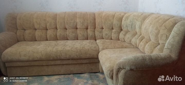 Угловой диван с креслом б/у