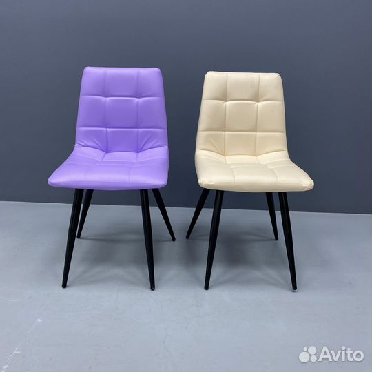 Стул со спинкой