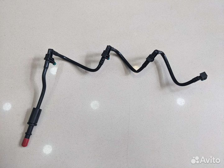 Трубка обратки топлива renault master III M9T