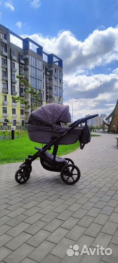 Коляска 2 в 1 Peppy Indie