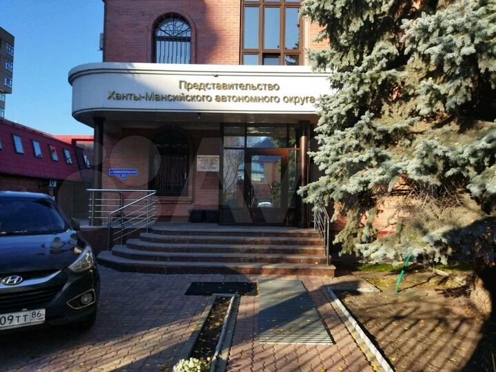 Здание, 370.8 м²