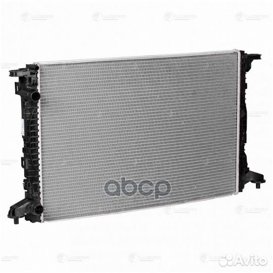 Радиатор audi A4/A5 1.4/2.0 15- LRc 1830 luzar