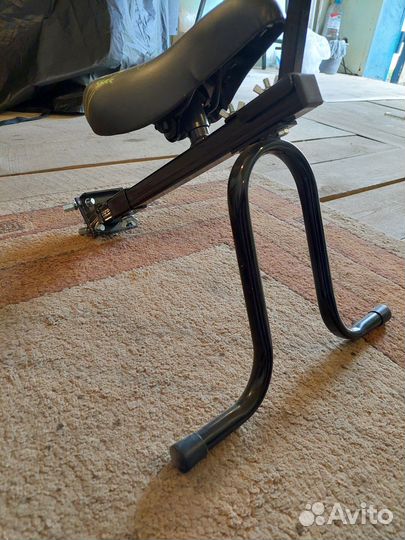 Детское кресло на велосипед переднее